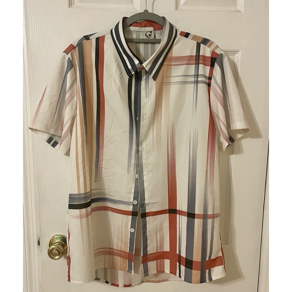 HAWALILI Mens M Short Sleeve Button Up Shirt Graphic Print